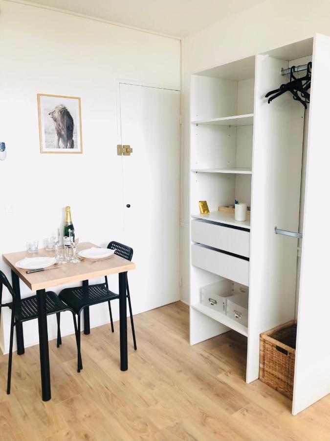Superbe Appartement Front De Mer Villeneuve-Loubet Esterno foto